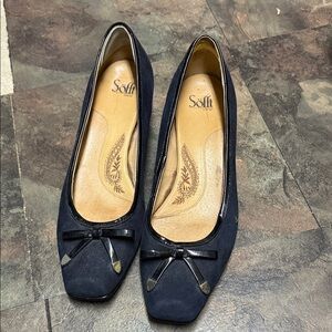 Women's navy blue Suede Flats